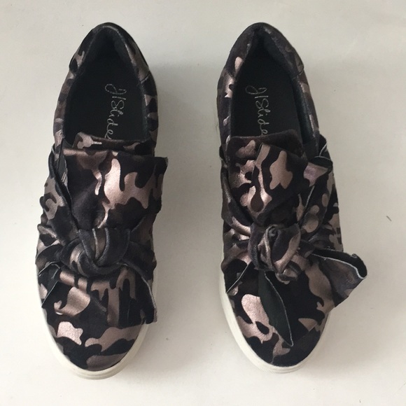 J Slides Platform - Picture 2 of 5